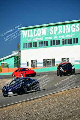 media/Oct-18-2025-Extreme Speed (Sat) [[d6d7e1fef1]]/Group 5/Session 1 (Turn 4)/